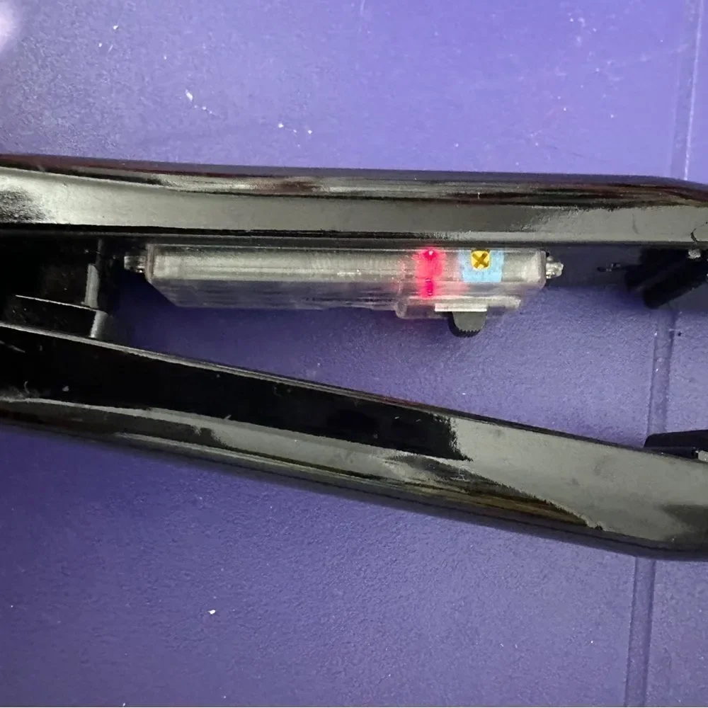 Sultra 1 inch black flat iron